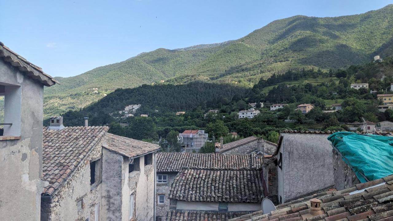 Les Gites D'Intervalles Антрево Екстериор снимка